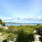 Le Rivage - Au Coeur Du Village Apartment
